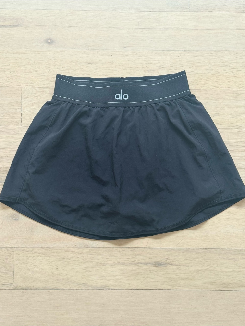 ALO Yoga Black Circle Skirt